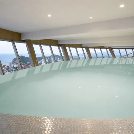 Intempo Luxury Sky View & * ベニドルム